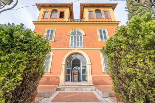 Villa Roma, Lazio bölgesinde