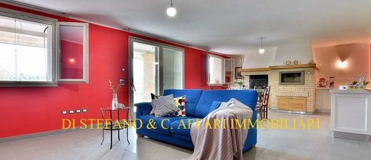 Βίλα σε Meldola, Provincia di Forlì-Cesena