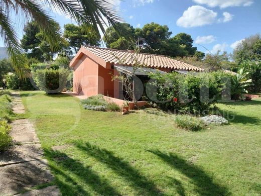 Villa in Villasimius, Provincia del Sud Sardegna
