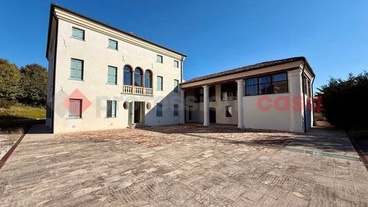 Apartment in Stra, Venice