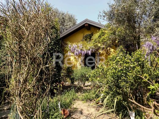 ﺷﻘﺔ ﻓﻲ منزا, Provincia di Monza e della Brianza