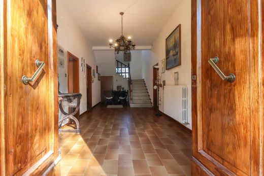 Villa in Calderara di Reno, Bologna