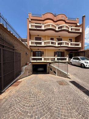 Villa in Maddaloni, Provincia di Caserta
