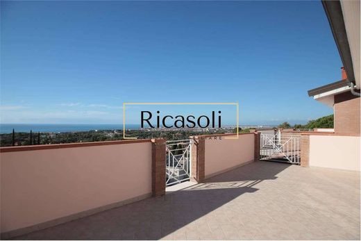 Casa adosada en Livorno, Toscana