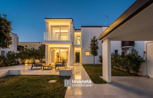 Villa in Caorle, Venice