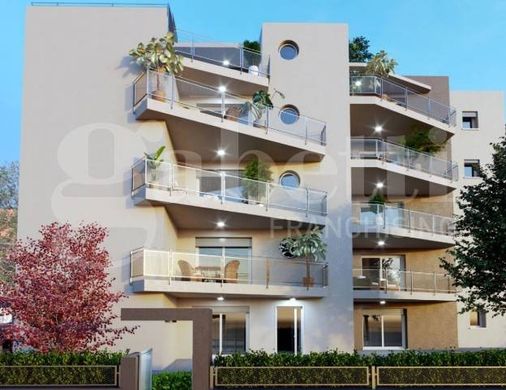 아파트 / 볼로냐, Bologna