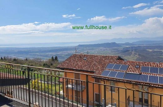 Villa - Sant'Ambrogio di Valpolicella, Provincia di Verona