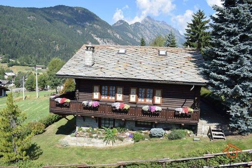 Villa in Brusson, Valle d'Aosta