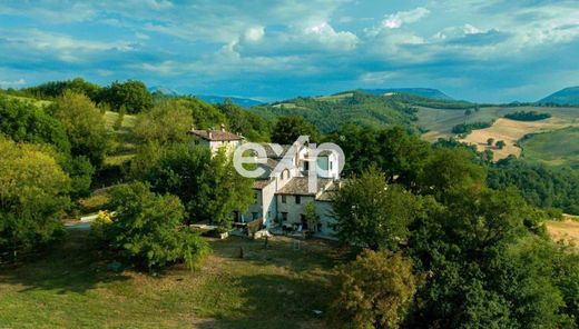 Villa in Cagli, Pesaro and Urbino