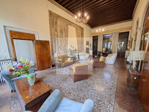 Apartment in Padua, Veneto