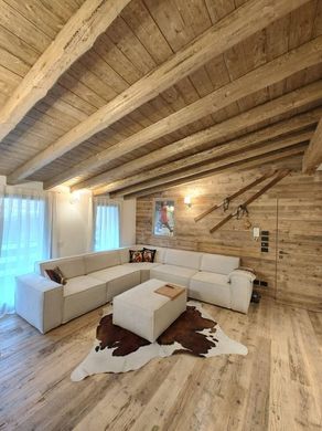 Daire Ponte di Legno, Brescia ilçesinde