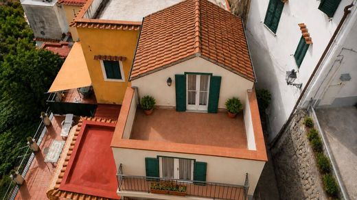 Luxury home in Minori, Provincia di Salerno