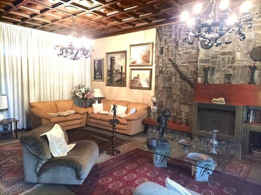Villa in Brugherio, Province of Monza and Brianza