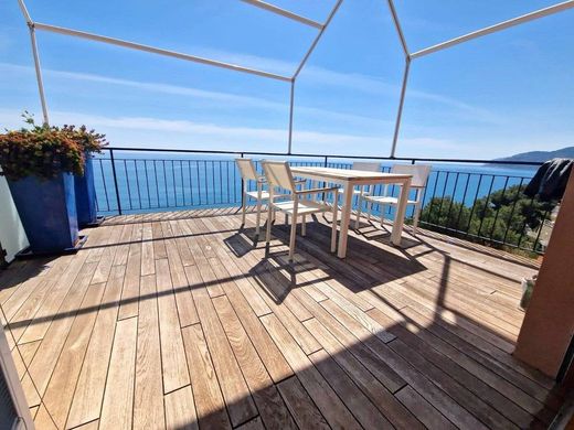 Apartament w Andora, Provincia di Savona