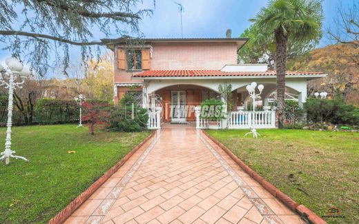 Maison de luxe à San Lazzaro di Savena, Bologne