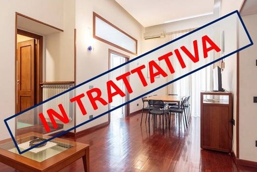 Apartment in Naples, Campania
