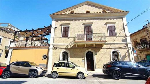 빌라 / Porto Recanati, Provincia di Macerata