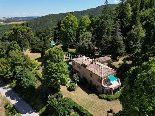 Villa in Arcevia, Provincia di Ancona