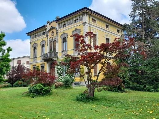 Villa in Vescovato, Provincia di Cremona