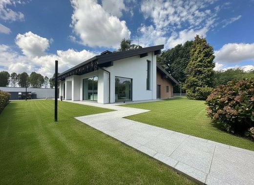 Villa Busto Arsizio, Varese ilçesinde