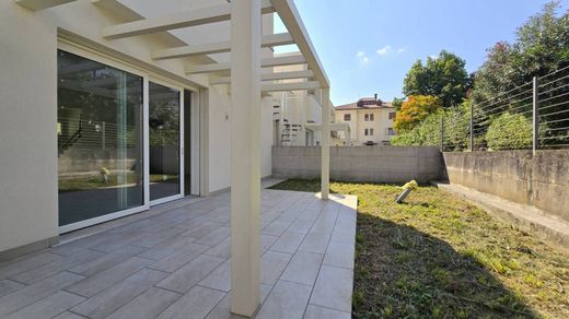 ‏וילה ב  Bassano del Grappa, Provincia di Vicenza