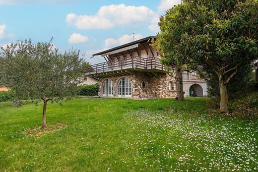 Villa in Peschiera del Garda, Provincia di Verona