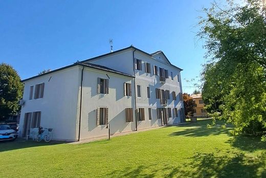 Villa in Mirano, Venice