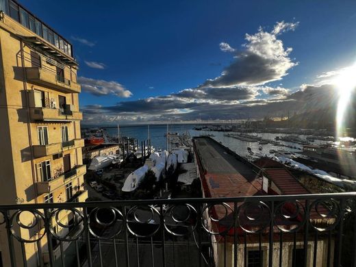 Apartamento - Salerno, Provincia di Salerno