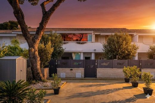 Appartamento a Sant'Anna Arresi, Provincia del Sud Sardegna