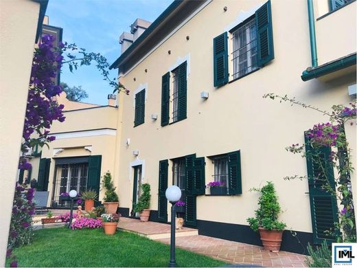 Villa in Genoa, Provincia di Genova