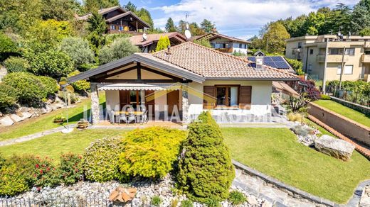 ﻓﻴﻼ ﻓﻲ Brusimpiano, Provincia di Varese