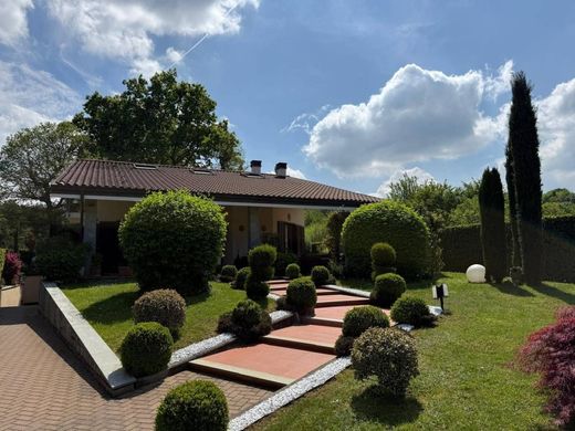Villa à Rosta, Turin