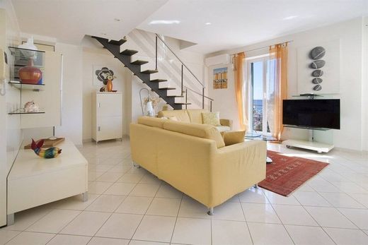 Apartament w Alassio, Provincia di Savona