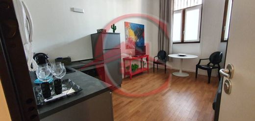 Apartment / Etagenwohnung in Mailand, Lombardei