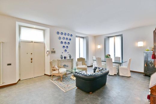Appartement in Como, Provincia di Como