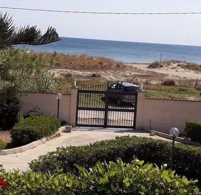 Villa - Noto, Provincia di Siracusa