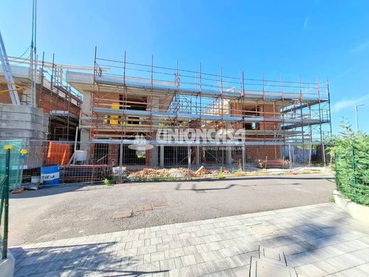 Villa in Olgiate Comasco, Provincia di Como