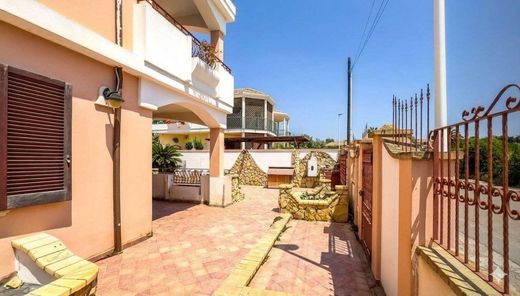 Villa in Quartu Sant'Elena, Provincia di Cagliari
