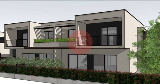 Villa in Mariano Comense, Provincia di Como