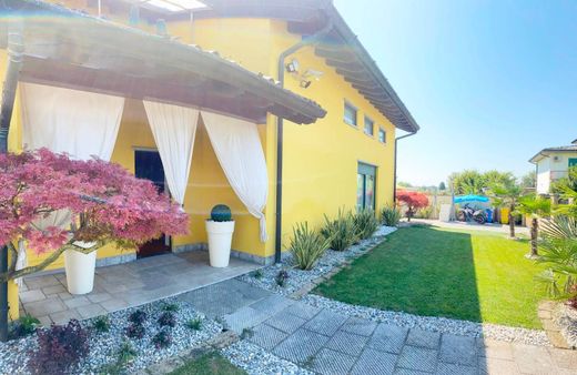 Villa in Campagnola Cremasca, Provincia di Cremona