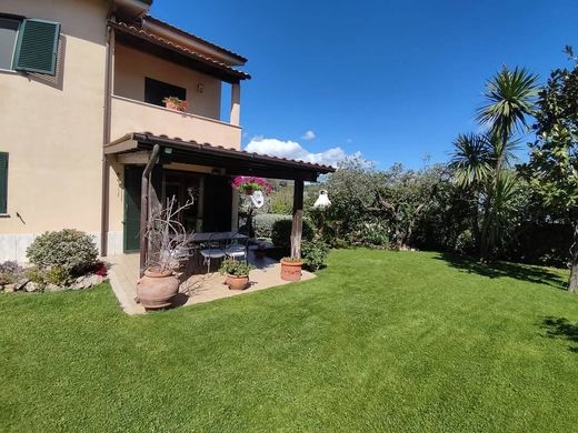 Willa w Genzano di Roma, Rzym