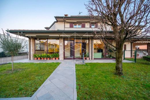 Villa in Noceto, Provincia di Parma