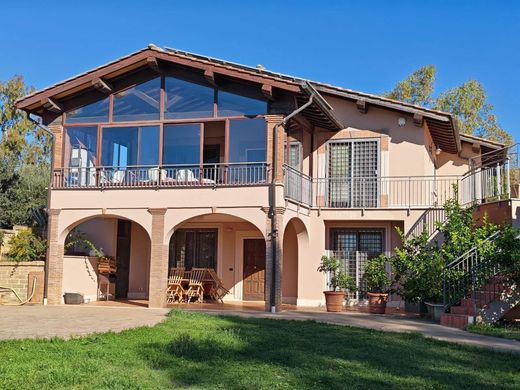 Villa Cerveteri, Roma