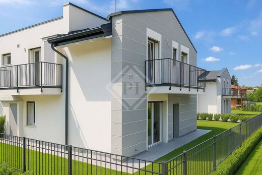 Villa a Malnate, Varese