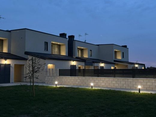 Villa in Albano Laziale, Rome