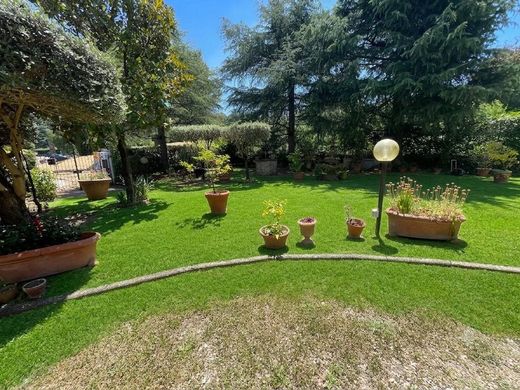 Villa in Lastra a Signa, Florence