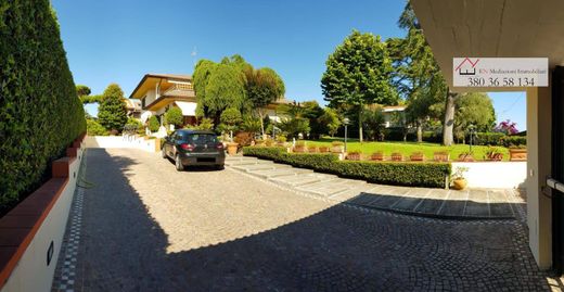 Villa in Anzio, Rome