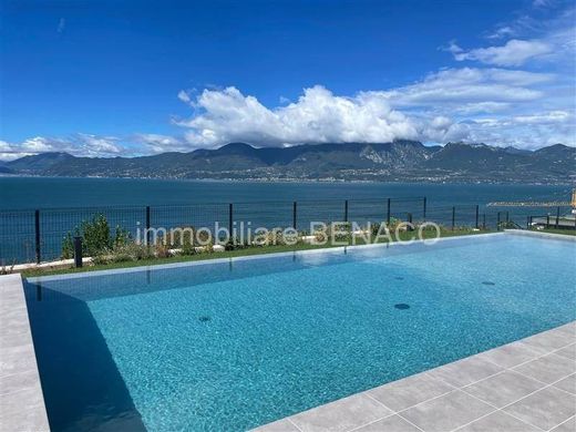 Apartment in Torri del Benaco, Provincia di Verona