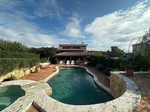 别墅  Lanuvio, 罗马省