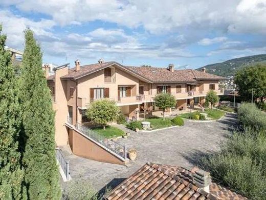Villa in Corciano, Provincia di Perugia